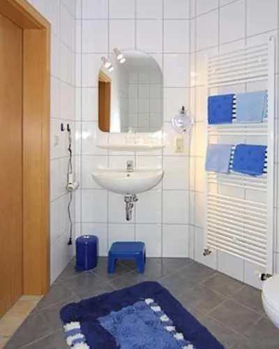 Hof Lueck 农家乐 *